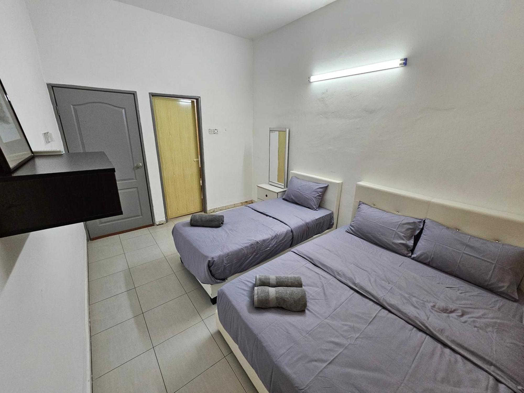 Rain Forest Hostel Ipoh Exterior photo